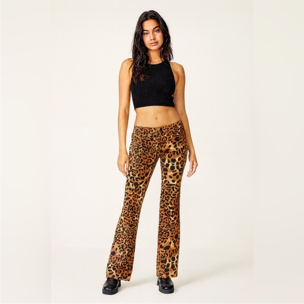 Vintage tan Leopard Print Flare satin Pants never worn